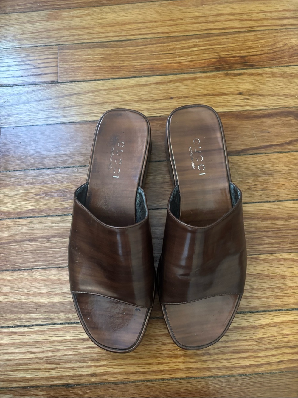 Gucci Brown Leather platform sandals